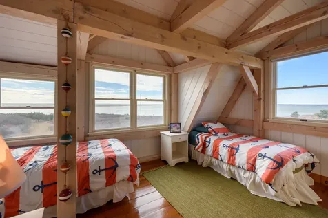 107 Washque Avenue Edgartown MA 02539