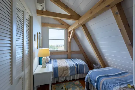 107 Washque Avenue Edgartown MA 02539