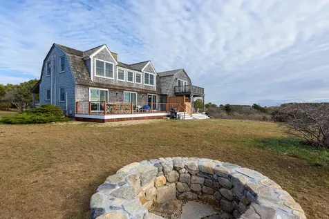 107 Washque Avenue Edgartown MA 02539