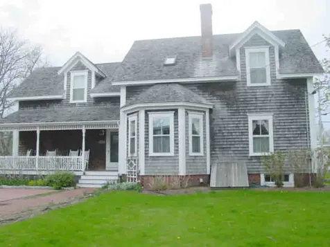 136 and 140 Upper Main Street Edgartown MA 02539