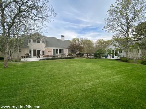 29 South Pond Road West Tisbury MA 02575
