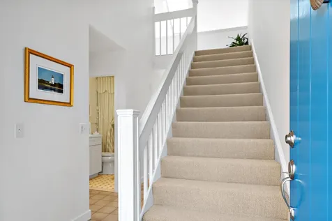 3 Meetinghouse Village Way Edgartown MA 02539