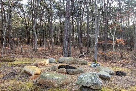 1 Little Sandy Way Oak Bluffs MA 02557