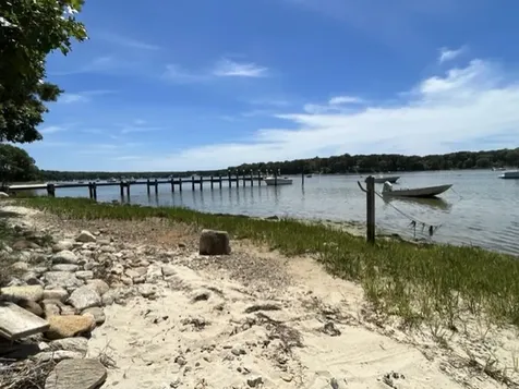 242 Herring Creek Road Vineyard Haven MA 02568