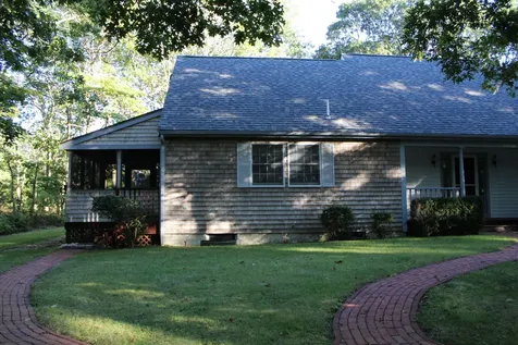 242 Herring Creek Road Vineyard Haven MA 02568