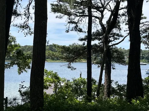242 Herring Creek Road Vineyard Haven MA 02568