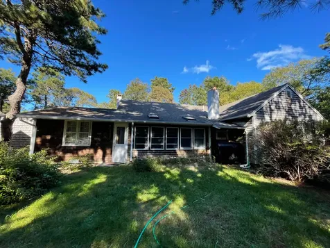 12 Webaqua Road Oak Bluffs MA 02557
