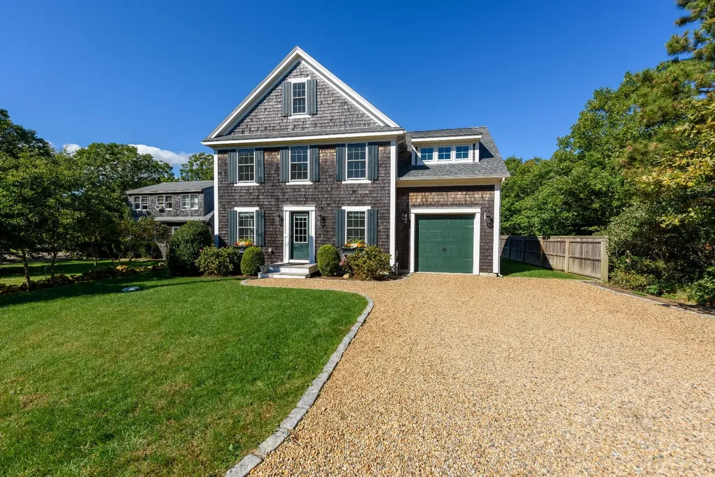 60 Tenth Street South Edgartown MA 02539