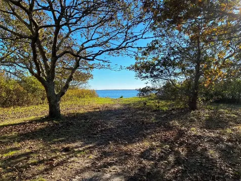11 Brown Road Edgartown MA 02539