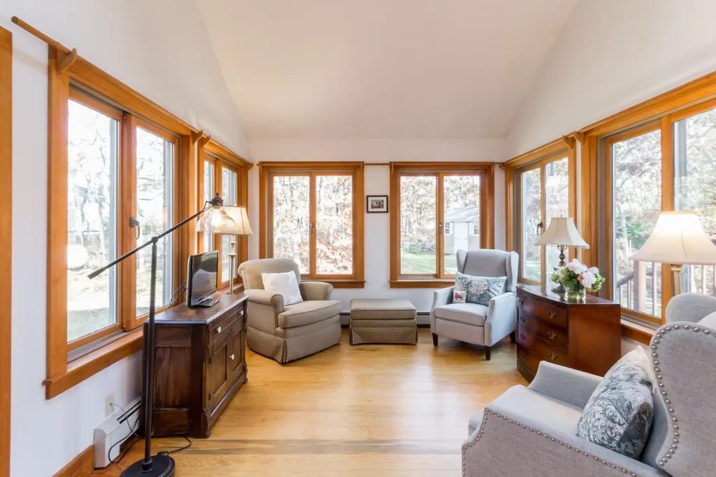 39 Dodgers Hole Road Edgartown MA 02539