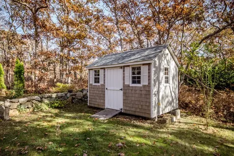 39 Dodgers Hole Road Edgartown MA 02539
