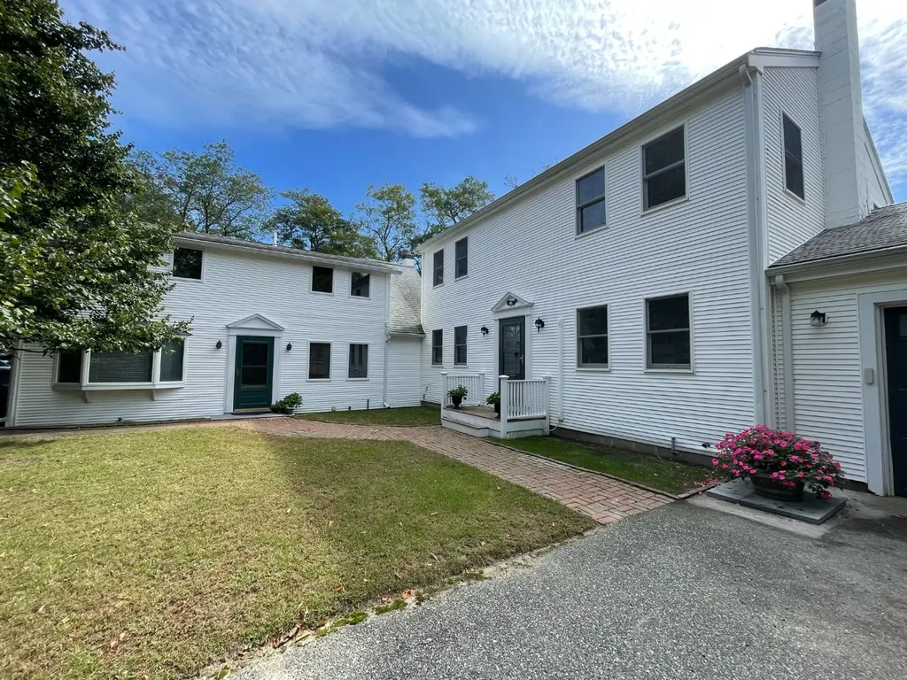 46 Mill Street Edgartown MA 02539