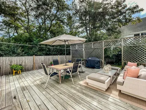 46 Mill Street Edgartown MA 02539