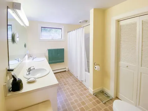 46 Mill Street Edgartown MA 02539