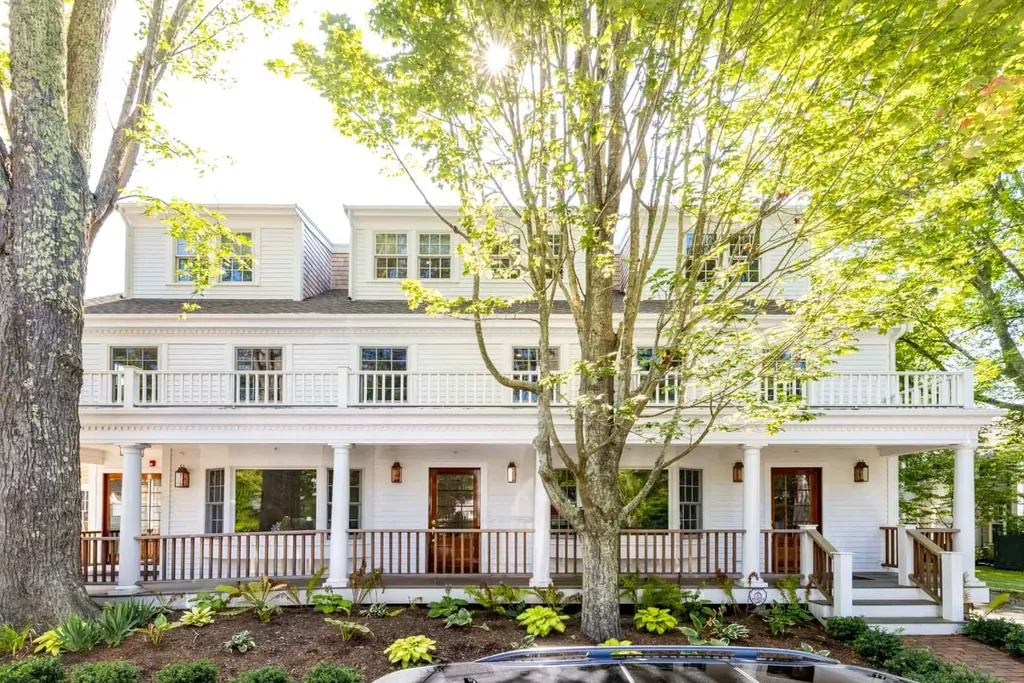 31 North Summer Street Edgartown MA 02539