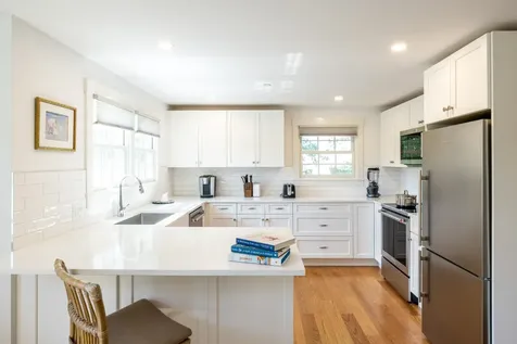 31 North Summer Street Edgartown MA 02539