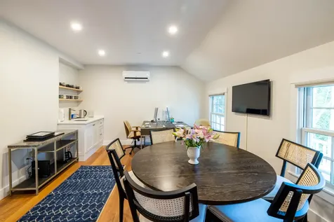 31 North Summer Street Edgartown MA 02539