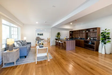 31 North Summer Street Edgartown MA 02539