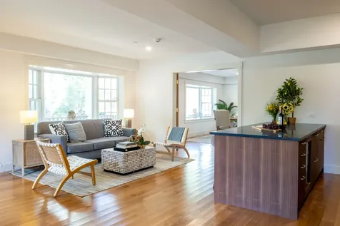 31 North Summer Street Edgartown MA 02539