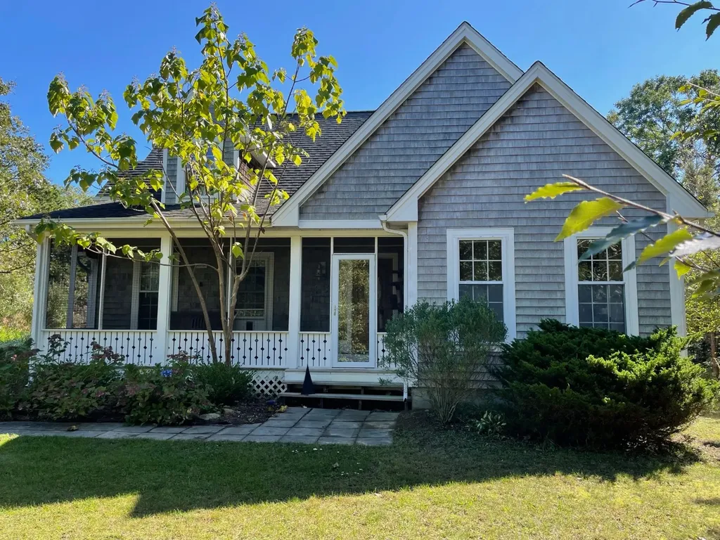 3 Trotters Lane West Tisbury MA 02575