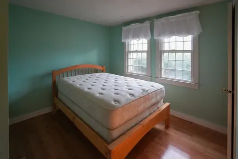 76 Summit Avenue Oak Bluffs MA 02557