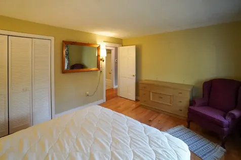 76 Summit Avenue Oak Bluffs MA 02557
