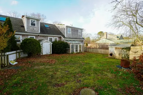 76 Summit Avenue Oak Bluffs MA 02557