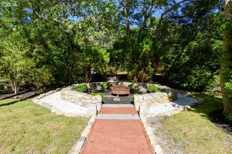 44 Marthas Road Edgartown MA 02539