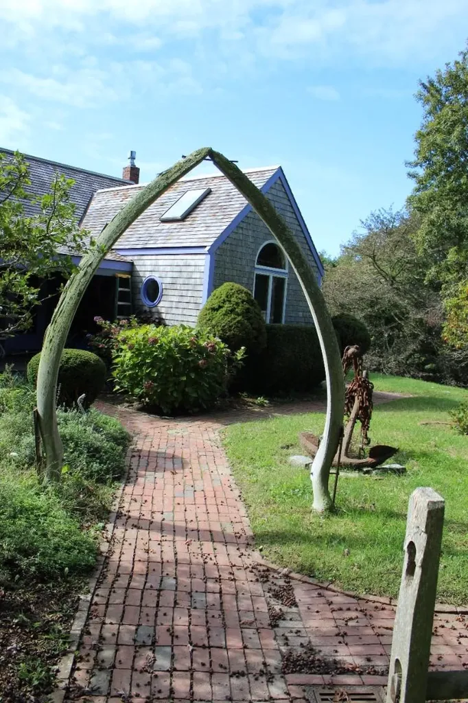 55 Old House Way West Tisbury MA 02575