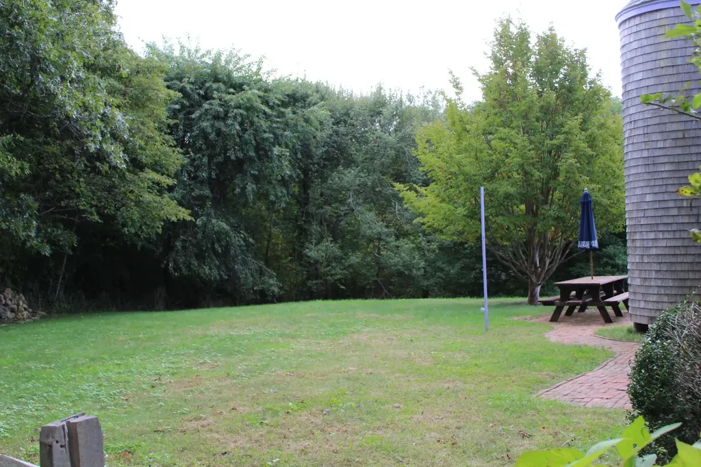 55 Old House Way West Tisbury MA 02575