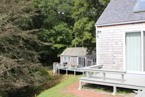 55 Old House Way West Tisbury MA 02575