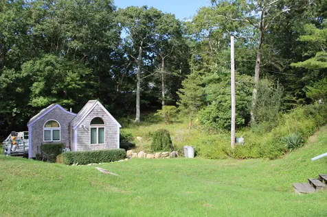 55 Old House Way West Tisbury MA 02575