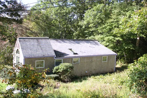 55 Old House Way West Tisbury MA 02575