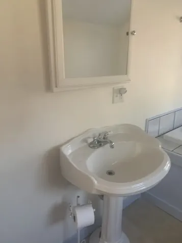 55 Old House Way West Tisbury MA 02575