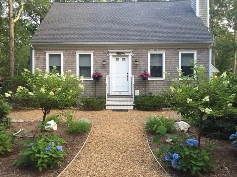 76 Leonard Circle Vineyard Haven MA 02568