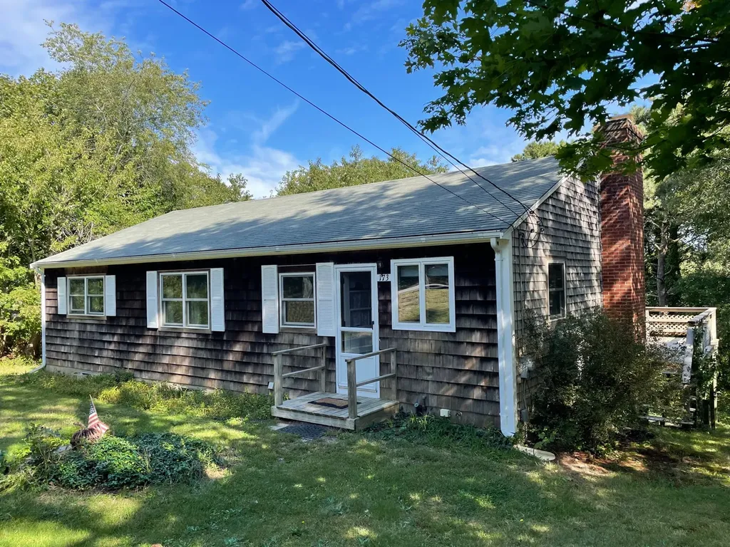 173 Dunham Avenue Vineyard Haven MA 02568