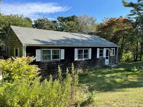 173 Dunham Avenue Vineyard Haven MA 02568