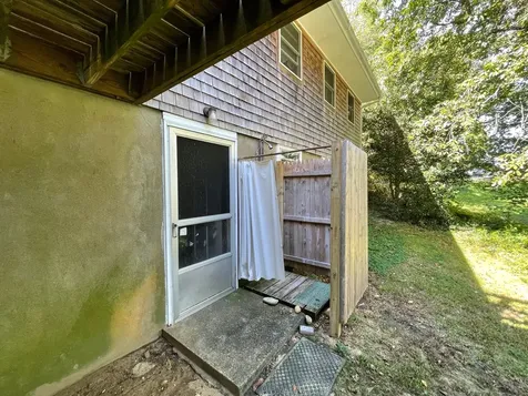 173 Dunham Avenue Vineyard Haven MA 02568