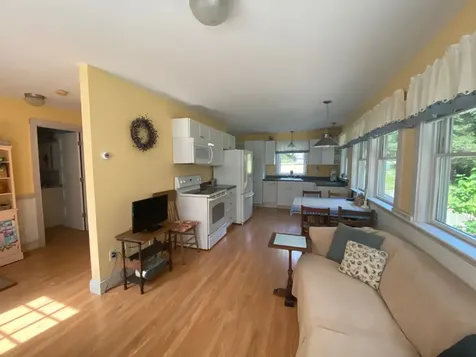 11 Hammett Lane Chilmark MA 02535