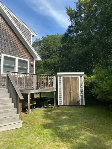 11 Hammett Lane Chilmark MA 02535