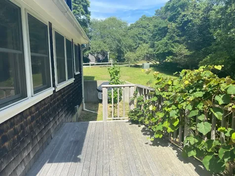 11 Hammett Lane Chilmark MA 02535