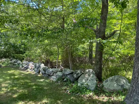 11 Hammett Lane Chilmark MA 02535