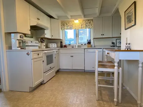 125 Sea View Avenue Oak Bluffs MA 02557