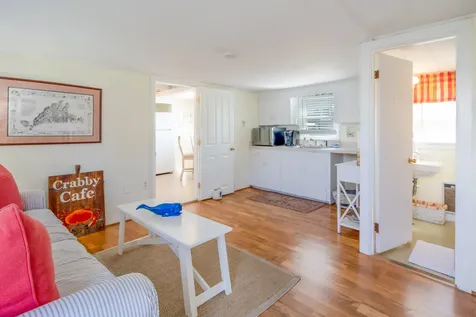 125 Sea View Avenue Oak Bluffs MA 02557