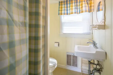 125 Sea View Avenue Oak Bluffs MA 02557
