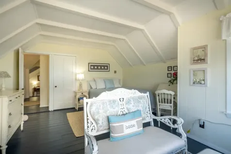 125 Sea View Avenue Oak Bluffs MA 02557