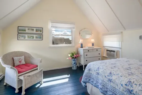 125 Sea View Avenue Oak Bluffs MA 02557