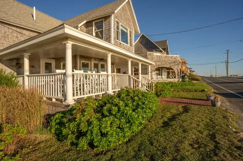 125 Sea View Avenue Oak Bluffs MA 02557