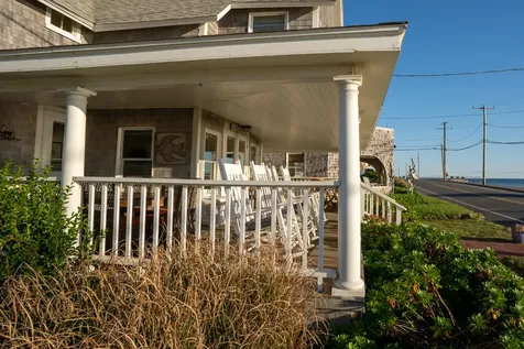 125 Sea View Avenue Oak Bluffs MA 02557