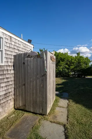 125 Sea View Avenue Oak Bluffs MA 02557